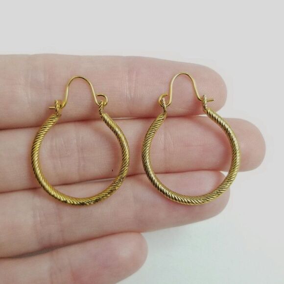 Vintage Gold Tone Hoop Earrings, Classic Simple Design, Rope Twist Texture - Picture 4 of 5